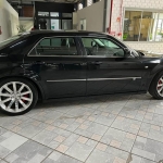 LOTE 002 - I/Chrysler 300C SRT8, ano/modelo 2009/2009