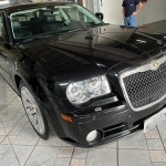 LOTE 002 - I/Chrysler 300C SRT8, ano/modelo 2009/2009