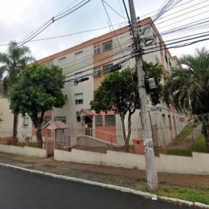 LOTE 001 - Apartamento no Edifício Caravelas - Porto Alegre/RS