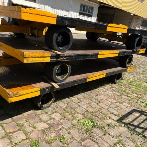 LOTE 020 - CARRETA INDUSTRIAL BIDIRECIONAL CAP. 4 TON, frota CAR-0001