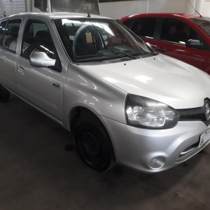 LOTE 001 - I/RENAULT CLIO EXP1016VH, ano/modelo: 2015/2016