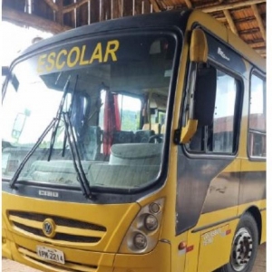 LOTE 011 - Um Ônibus Escolar VW Induscar, 2008/2009