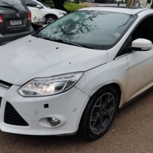 LOTE 101 - AUTOMÓVEL I/FORD FOCUS TI AT 2.0 H, ANO/MODELO: 2014/2015, PLACA: IWD1J09