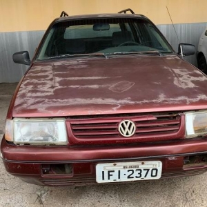 LOTE 001 - Uma VW/QUANTUM 2000 MI, placa IFI2370