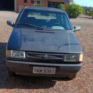 LOTE 006 - Fiat/Uno Mille Fire, preto, ano/modelo 2002