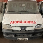 LOTE 015 - Ambulância Van/Peugeot, Boxer Marinar A, 2007/2008, placa IOH1205. Veículo com Multa R$ 85,12. Avaliado em R$6.000,00.