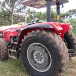 LOTE 014 - Trator MASSEY FERGUSON, Modelo: 4283