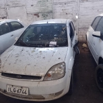 LOTE 028 - Veículo Ford/ Fiesta 1.6, ano/modelo 2003/2003, placa ILG6744. Avaliado em R$ 2.600,00.