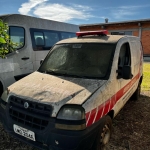 LOTE 011 - Ambulância Fiat/Doblo Cargo TH, ano/modelo 2005, placas IMO2046. Avaliada em R$ 3.000,00.