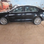 LOTE 015 - I/VW Jetta 2.0T