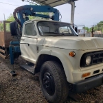 LOTE 006 - Caminhão GM/Chevrolet 60 com MUCK