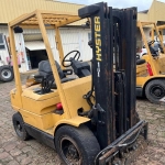 LOTE 002 - EMPILHADEIRA HYSTER H 50 XM, frota EMP-0161, ano jan/02