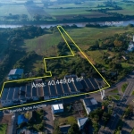 LOTE 001 - Área de 40.449,64m², com um pavilhão de dois pavimentos com área de 6.061,43m², um pavilhão de três pavimentos com área de 2.434,55m², um pavilhão de dois pavimentos com área de 1.518,39m², um pavilhão de um pavimento com área de 3.071,94m² e um pavilhão de dois pavimentos com área de 2.119,42m², localizado na Avenida Padre Anchieta, esquina com a Rua José Frigeri no bairro Santa Clara, Encantado/RS